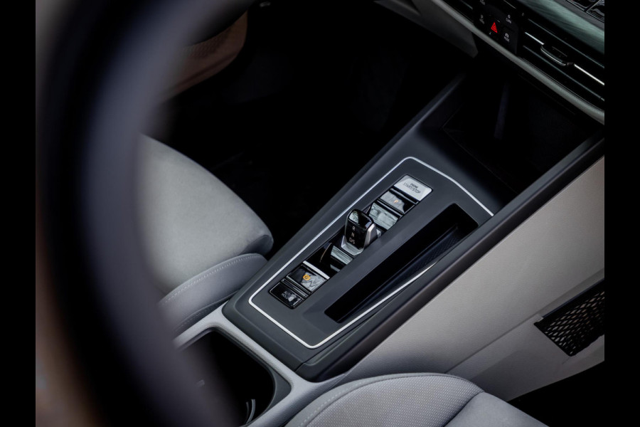 Volkswagen Golf 1.4 eHybrid Style Adaptieve Cruise Control|Eerste eigenaar