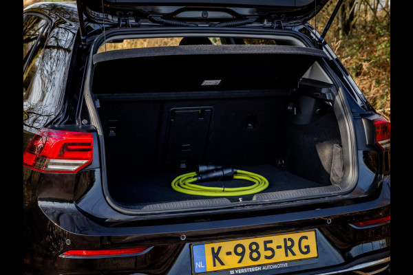 Volkswagen Golf 1.4 eHybrid Style Adaptieve Cruise Control|Eerste eigenaar