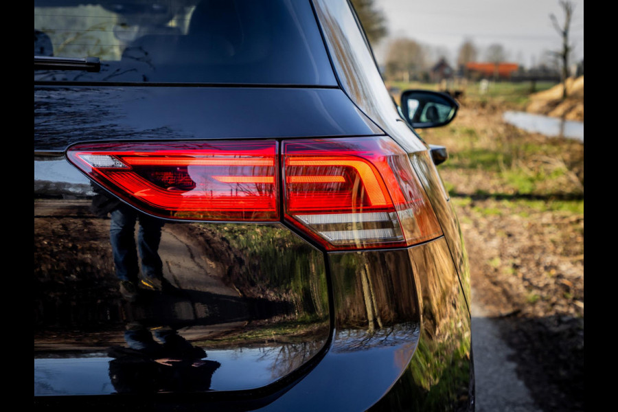 Volkswagen Golf 1.4 eHybrid Style Adaptieve Cruise Control|Eerste eigenaar