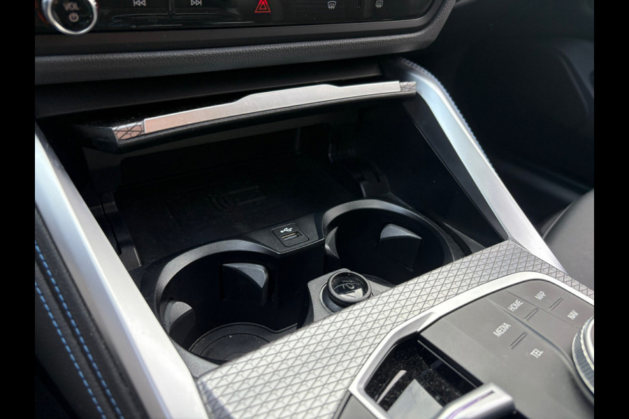 BMW i4 EDrive40 High Executive 84 kWh