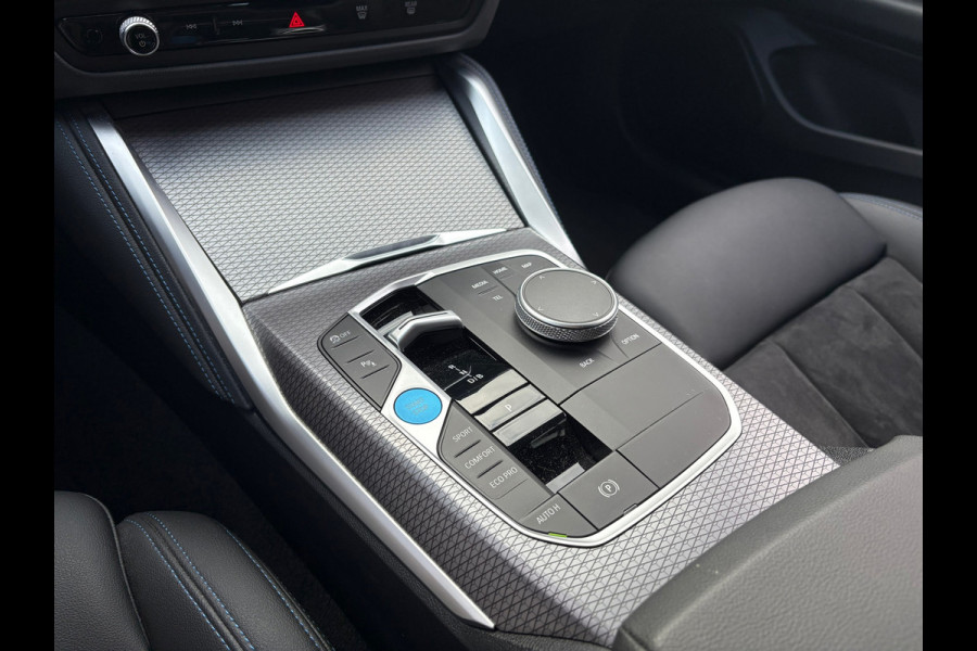 BMW i4 EDrive40 High Executive 84 kWh