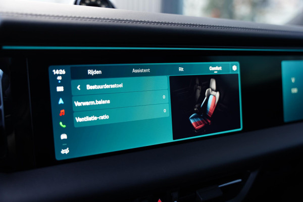 Porsche Macan Turbo 100 kWh / Passenger Display / Panoramadak / 2 D.Km