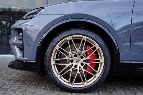 Porsche Macan Turbo 100 kWh / Passenger Display / Panoramadak / 2 D.Km