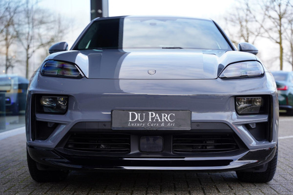 Porsche Macan Turbo 100 kWh / Passenger Display / Panoramadak / 2 D.Km