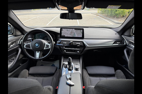 BMW 5 Serie 545e xDrive High Executive M-Sport 290kW/395PK