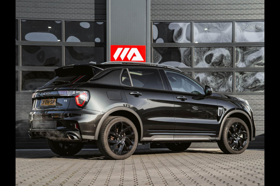 Lynk & Co 01 1.5 Black Edition Panoramadak|360° Camera|ACC|Stoelverwarming|Navi|Carplay