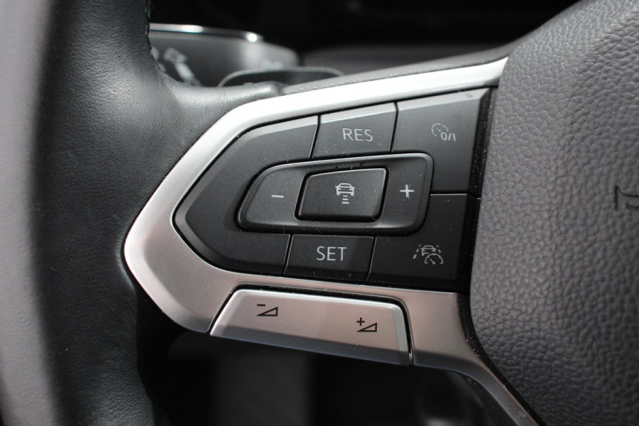 Volkswagen Golf 1.5 eTSI 150pk DSG Style | Navigatie | Apple Carplay/Android Auto | Parkeersensoren | Adaptive Cruise Control | Blind Spot Assist | Stoel- en stuurverwarming | Ledverlichting | Virtual Cockpit | Lane Assist | Climatronic
