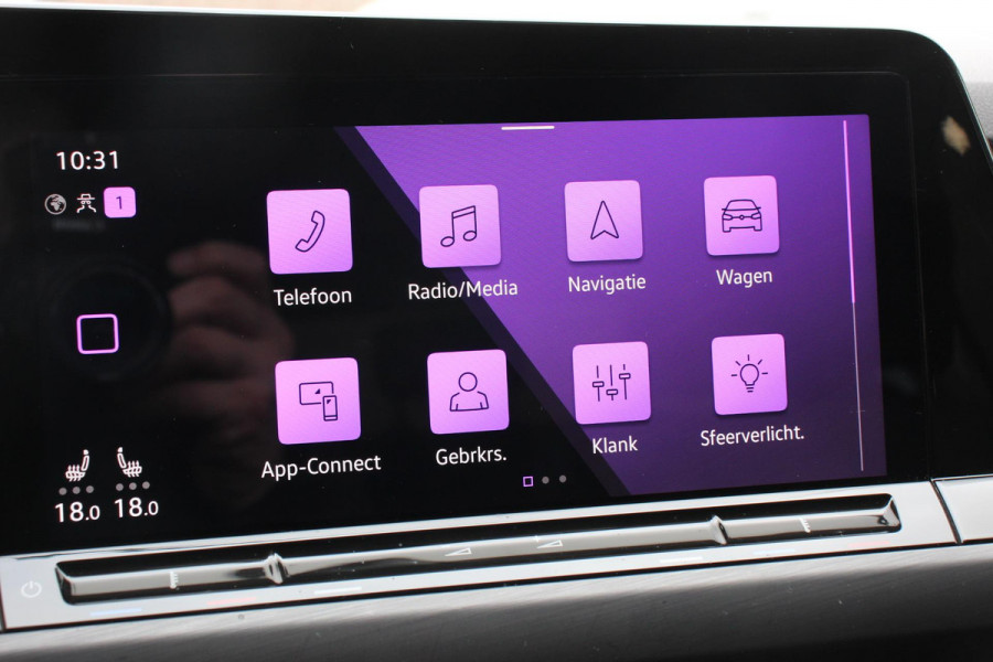 Volkswagen Golf 1.5 eTSI 150pk DSG Style | Navigatie | Apple Carplay/Android Auto | Parkeersensoren | Adaptive Cruise Control | Blind Spot Assist | Stoel- en stuurverwarming | Ledverlichting | Virtual Cockpit | Lane Assist | Climatronic