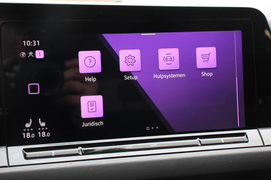 Volkswagen Golf 1.5 eTSI 150pk DSG Style | Navigatie | Apple Carplay/Android Auto | Parkeersensoren | Adaptive Cruise Control | Blind Spot Assist | Stoel- en stuurverwarming | Ledverlichting | Virtual Cockpit | Lane Assist | Climatronic