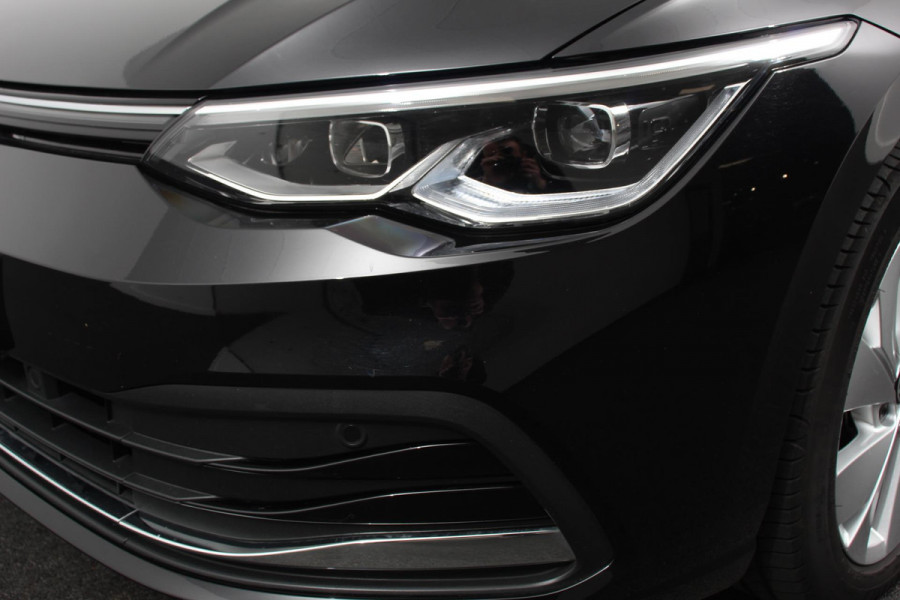 Volkswagen Golf 1.5 eTSI 150pk DSG Style | Navigatie | Apple Carplay/Android Auto | Parkeersensoren | Adaptive Cruise Control | Blind Spot Assist | Stoel- en stuurverwarming | Ledverlichting | Virtual Cockpit | Lane Assist | Climatronic