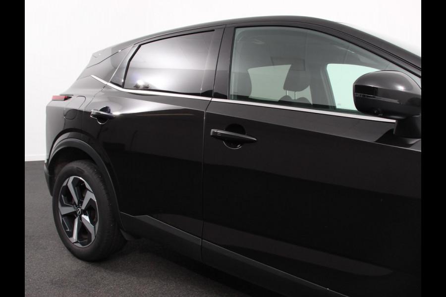 Nissan QASHQAI 1.3 MHEV Xtronic N-Connecta | Navigatie | Climate Control | Camera 360 | Led | Verwarmde voorstoelen | Stuurwiel verwarmd | Adaptive Cruise Control | Lichtmetalen Velgen