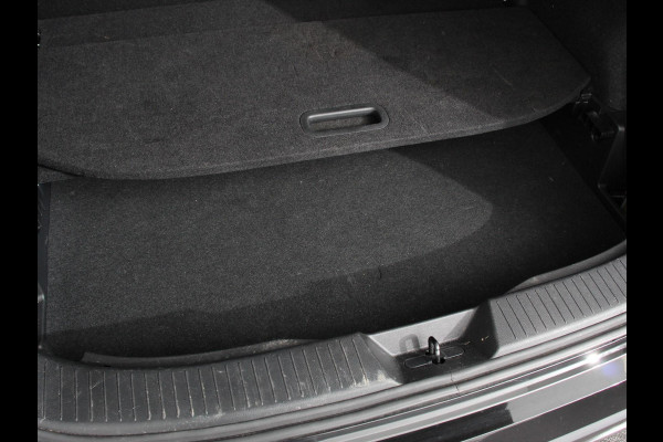 Nissan QASHQAI 1.3 MHEV Xtronic N-Connecta | Navigatie | Climate Control | Camera 360 | Led | Verwarmde voorstoelen | Stuurwiel verwarmd | Adaptive Cruise Control | Lichtmetalen Velgen