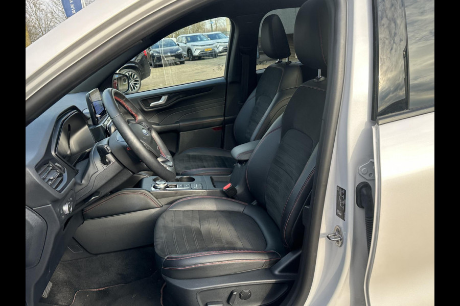 Ford Kuga 2.5 PHEV ST-Line X ST-Line X|Plug-In Hybride Panorama schuifdak | Winterpakket | Adaptieve cruise | Bang & Olufsen | Rijklaar geleverd met 12 mnd BOVAG garantie |