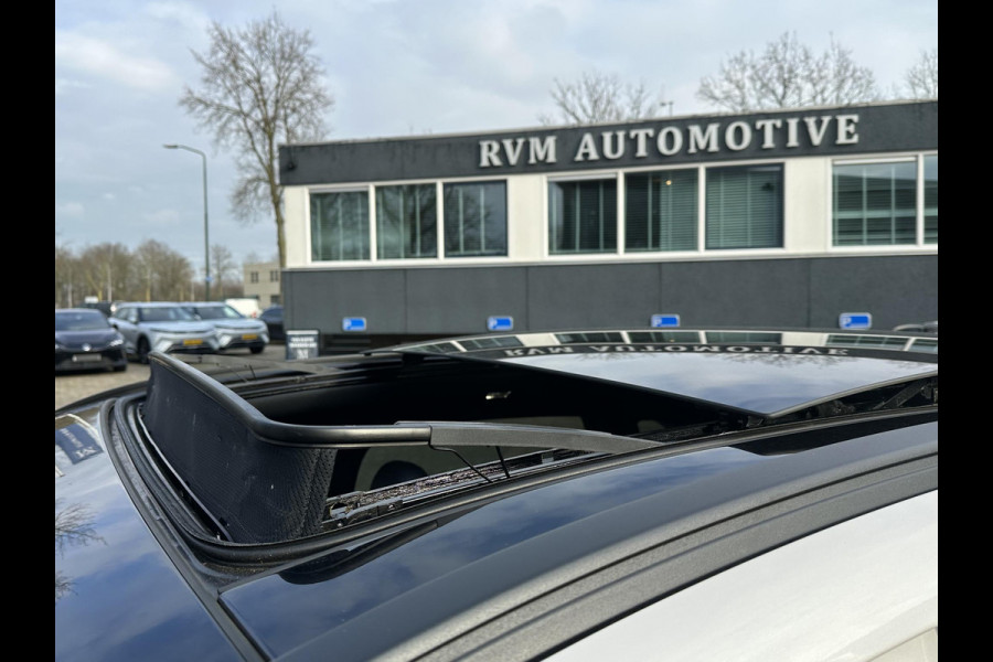 Ford Kuga 2.5 PHEV ST-Line X ST-Line X|Plug-In Hybride Panorama schuifdak | Winterpakket | Adaptieve cruise | Bang & Olufsen | Rijklaar geleverd met 12 mnd BOVAG garantie |