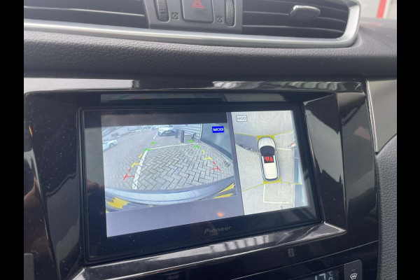 Nissan QASHQAI 1.2 Tekna + / panoramadak / stoelverwarming / Bose