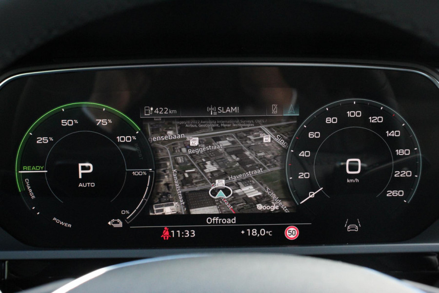 Audi e-tron 55 quattro Advanced edition Plus 408pk | Lederen bekleding | Navigatie | Climate Control | Camera | Extra Getint glas | Parkeer sensoren