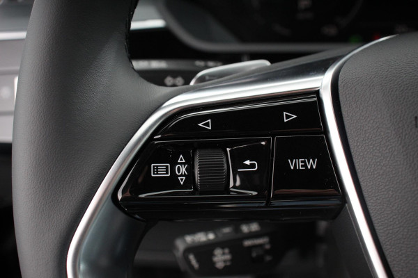 Audi e-tron 55 quattro Advanced edition Plus 408pk | Lederen bekleding | Navigatie | Climate Control | Camera | Extra Getint glas | Parkeer sensoren