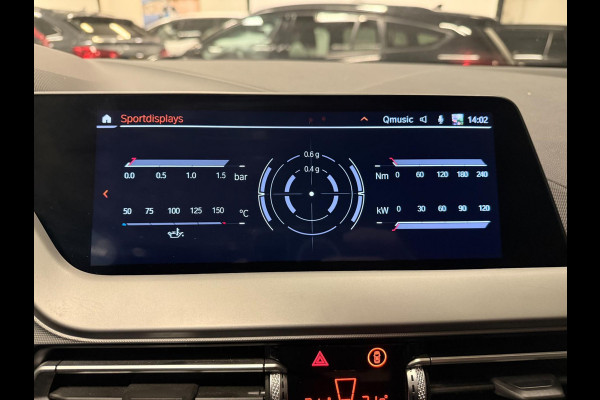 BMW 1-serie 118i Executive Edition V-COCKPIT/NAVI/LED/CARPLAY/ECC/PDC/CRUISE///