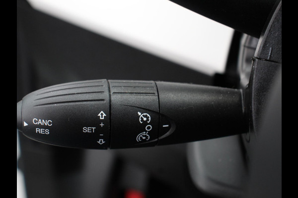 Fiat 500 1.0 Hybrid Bellavita | Navigatie | Climate Control | Dab | Parkeer sensoren | Cruise Control | Lichtmetalen Velgen | Digitale cockpit