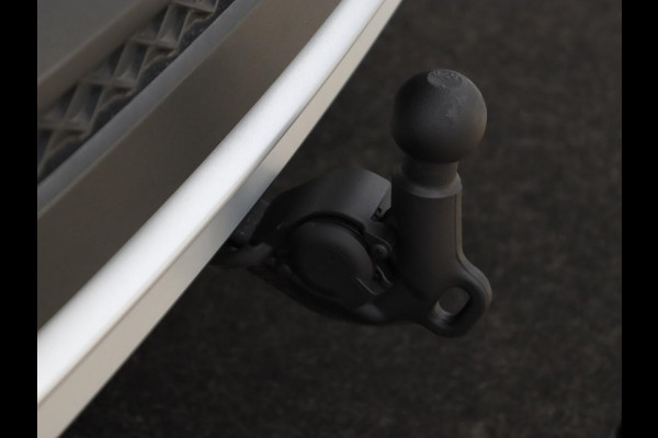 Seat Tarraco 2.0 TSI 4DRIVE Xcellence 7-persoons | Panoramadak | Leder | Stoelverwarming | 360 Camera | Trekhaak | Carplay | Adaptive cruise | Standkachel | Navigatie | 19'' | Achterbankverwarming