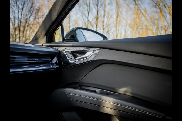 Audi Q4 e-tron 50 Quattro Launch S Competition 77 kWh | Adaptieve Cruise Control | Eerste eigenaar | SoH 91%