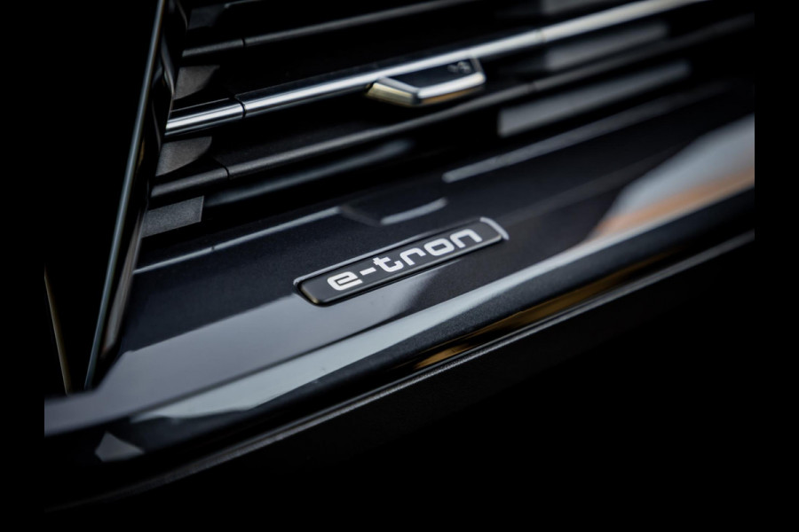 Audi Q4 e-tron 50 Quattro Launch S Competition 77 kWh | Adaptieve Cruise Control | Eerste eigenaar | SoH 91%