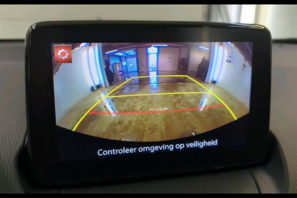 Mazda 2 1.5 90PK 6versn.Skyactiv-G Comfort / Pdc+Camera / Airco / Lmv./ Radio multimedia / 5Drs.