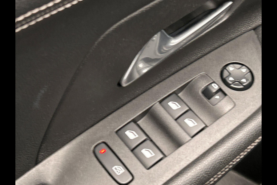 Opel Mokka 1.2 Turbo Ultimate | Apple/Carplay | Camera | Stoelverwarming