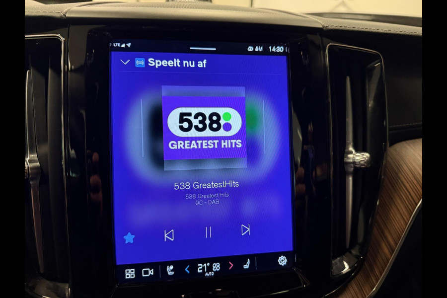 Volvo XC60 2.0 T8 455PK AWD R-DESIGN BLACK B&W/PANO/LEDER/H-UP/360CAM/STOEL-M+KOELING///