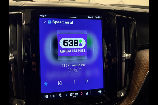 Volvo XC60 2.0 T8 455PK AWD R-DESIGN BLACK B&W/PANO/LEDER/H-UP/360CAM/STOEL-M+KOELING///