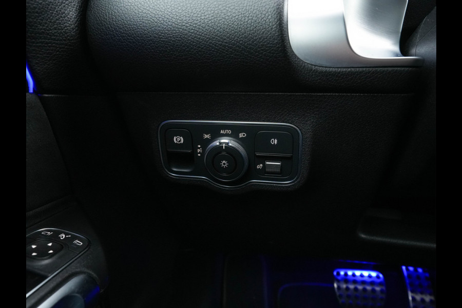 Mercedes-Benz Glb 200 d ( VAN ) Premium AMG-Sport-Pack Aut. *LEATHER-MICROFIBRE | FULL-LED | AMBIENT-LIGHT | WIDE-SCREEN-DIGICOCKPIT | HEATED-SPORTSEATS | KEYLESS | NAVI-FULLMAP | DAB+ | ECC | PDC | CRUISE | 19''ALU*