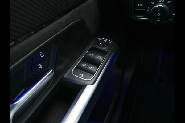 Mercedes-Benz Glb 200 d ( VAN ) Premium AMG-Sport-Pack Aut. *LEATHER-MICROFIBRE | FULL-LED | AMBIENT-LIGHT | WIDE-SCREEN-DIGICOCKPIT | HEATED-SPORTSEATS | KEYLESS | NAVI-FULLMAP | DAB+ | ECC | PDC | CRUISE | 19''ALU*