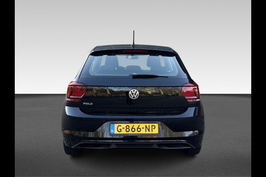 Volkswagen Polo 1.0 TSI Comfortline Business Parkeersensoren | Cruise control