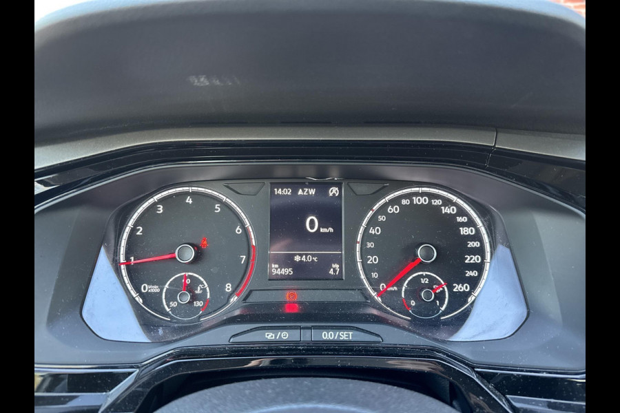 Volkswagen Polo 1.0 TSI Comfortline Business Parkeersensoren | Cruise control