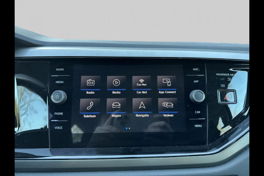 Volkswagen Polo 1.0 TSI Comfortline Business Parkeersensoren | Cruise control
