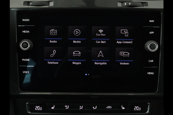 Volkswagen e-Golf E-DITION | Stoelverwarming | Warmtepomp | Carplay | Adaptive cruise | Virtual Cockpit | Navigatie | LED  Plus | Getint glas | Climate control