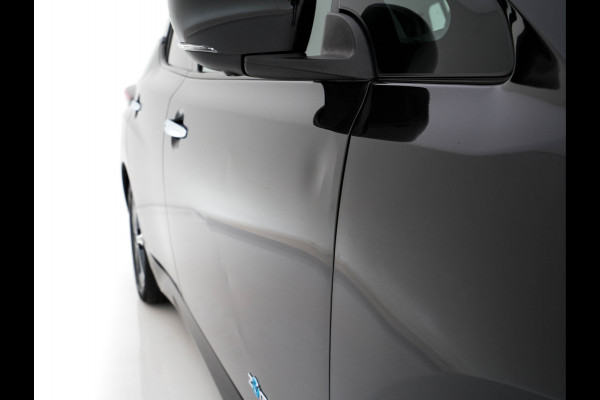Nissan Leaf Tekna 40 kWh (SOH-83%) (INCL-BTW) *Aut.*LEATHER | FULL-LED | BOSE-AUDIO | TOPVIEW | DAB | KEYLESS | NAVI-FULLMAP | DAB | HEATED-COMFORTSEATS | PRIVACY-GLASS | ADAPTIVE-CRUISE | 17''ALU*