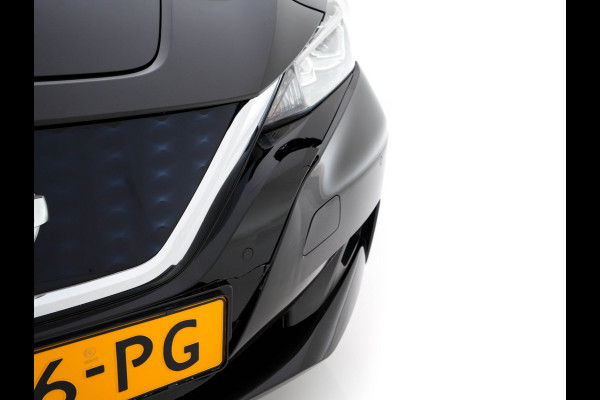 Nissan Leaf Tekna 40 kWh (SOH-83%) (INCL-BTW) *Aut.*LEATHER | FULL-LED | BOSE-AUDIO | TOPVIEW | DAB | KEYLESS | NAVI-FULLMAP | DAB | HEATED-COMFORTSEATS | PRIVACY-GLASS | ADAPTIVE-CRUISE | 17''ALU*