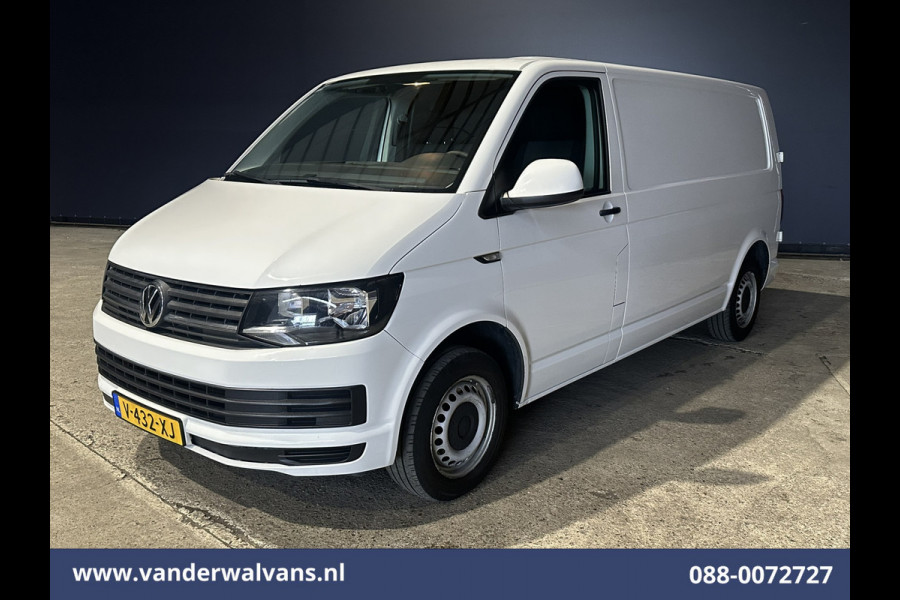 Volkswagen Transporter 2.0 TDI L2H1 Euro6 Airco | Camera | Apple Carplay | Trekhaak | Cruisecontrol Android Auto, Bijrijdersbank