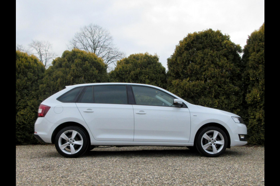 Škoda Rapid Spaceback 1.0 TSI Clever*Navi*Cruise*Pdc*