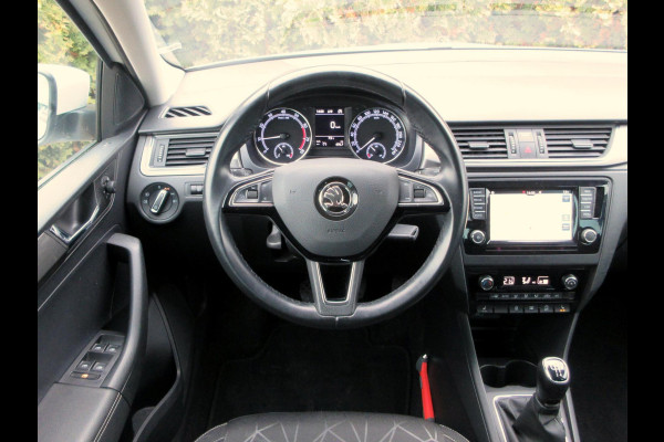 Škoda Rapid Spaceback 1.0 TSI Clever*Navi*Cruise*Pdc*