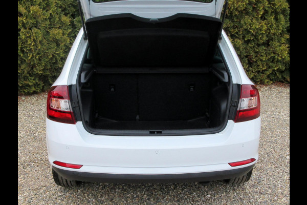 Škoda Rapid Spaceback 1.0 TSI Clever*Navi*Cruise*Pdc*