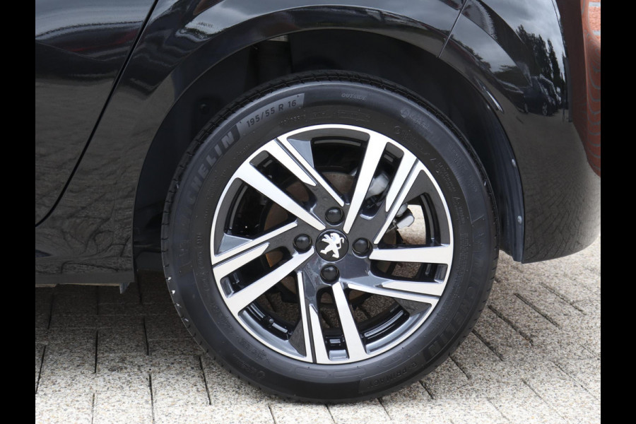 Peugeot 208 1.2 PureTech 101pk Allure Pack | Navigatie | Apple Carplay/Android Auto | Climate Control | Digitale Cockpit | Parkeer sensoren | Verwarmde voorstoelen