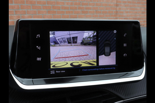 Peugeot 208 1.2 PureTech 101pk Allure Pack | Navigatie | Apple Carplay/Android Auto | Climate Control | Digitale Cockpit | Parkeer sensoren | Verwarmde voorstoelen