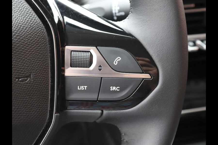 Peugeot 208 1.2 PureTech 101pk Allure Pack | Navigatie | Apple Carplay/Android Auto | Climate Control | Digitale Cockpit | Parkeer sensoren | Verwarmde voorstoelen