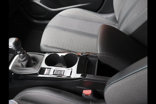 Peugeot 208 1.2 PureTech 101pk Allure Pack | Navigatie | Apple Carplay/Android Auto | Climate Control | Digitale Cockpit | Parkeer sensoren | Verwarmde voorstoelen