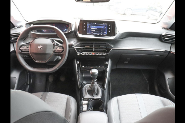 Peugeot 208 1.2 PureTech 101pk Allure Pack | Navigatie | Apple Carplay/Android Auto | Climate Control | Digitale Cockpit | Parkeer sensoren | Verwarmde voorstoelen
