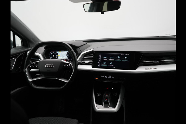 Audi Q4 e-tron 35 Edition 55 kWh 170pk Dealer O.H. | Sportstoelen Verwarmd | Navigatie Full Map | Virtual Cockpit | DAB |