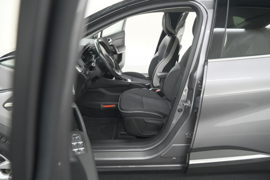 Renault Captur TCe 100 Intens | Trekhaak | Camera | Navigatie | Parkeersensoren