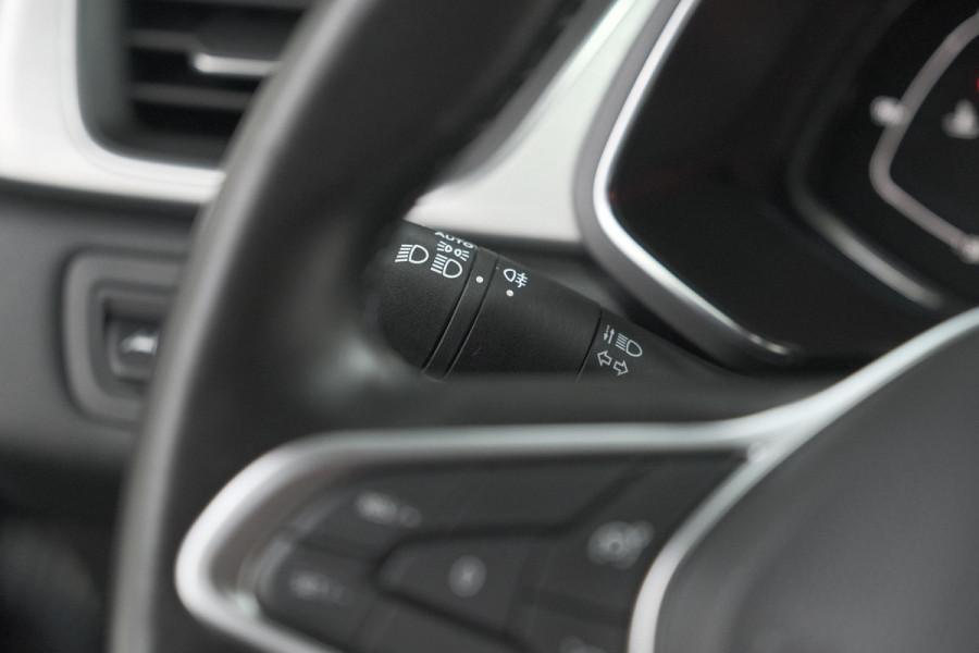 Renault Captur TCe 100 Intens | Trekhaak | Camera | Navigatie | Parkeersensoren